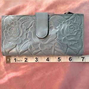 Rose Tooling Collection Nazari Floral Leather Wallet Blue Western Boho Chic EUC